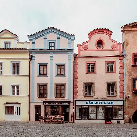 Penzion Vino Hruska Pardubice Luaran gambar